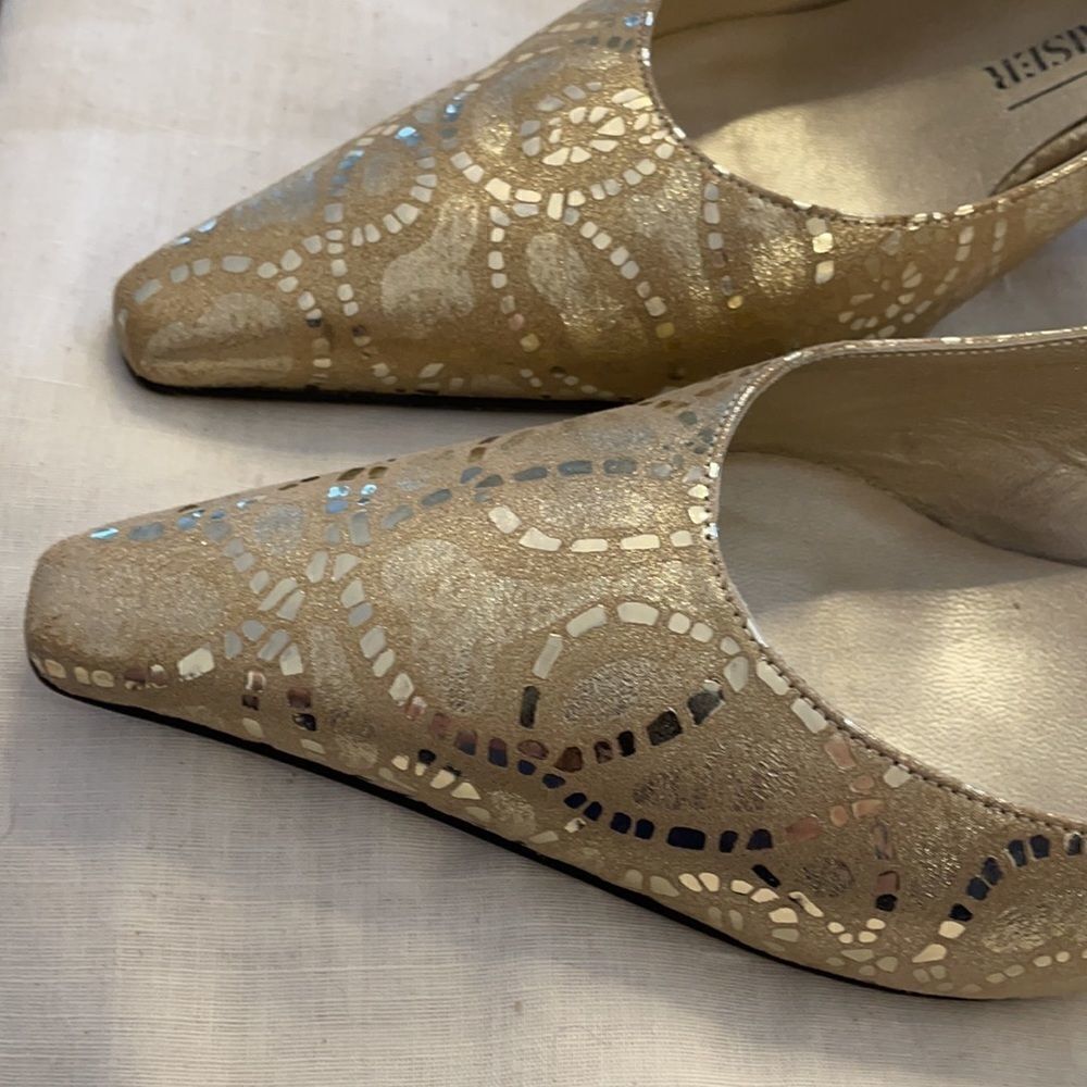 PETER KAISER GOLD MIRO SHOES. NEW - Picture 2 of 10